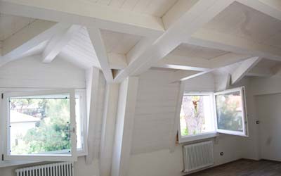 Interno tetto in legno